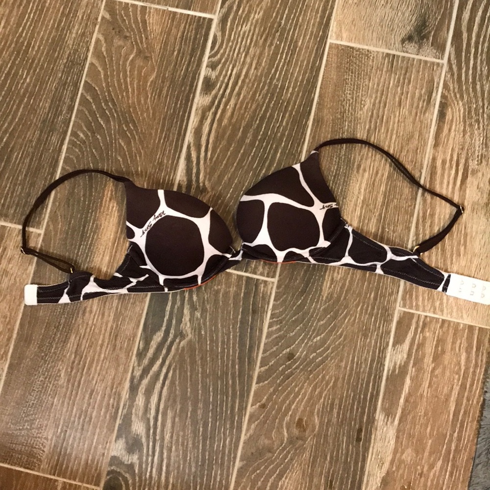 Very Sexy by Victoria Secret Push-up